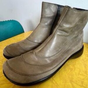 NAOT  boots. Women’s size 41 (approximately 10)